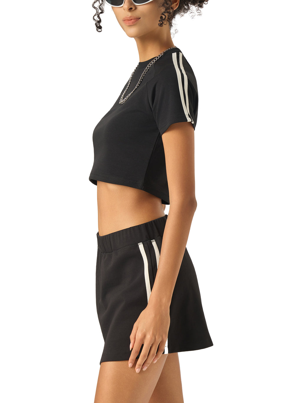 THE FLARE Taped Cooling Performance Crop Top