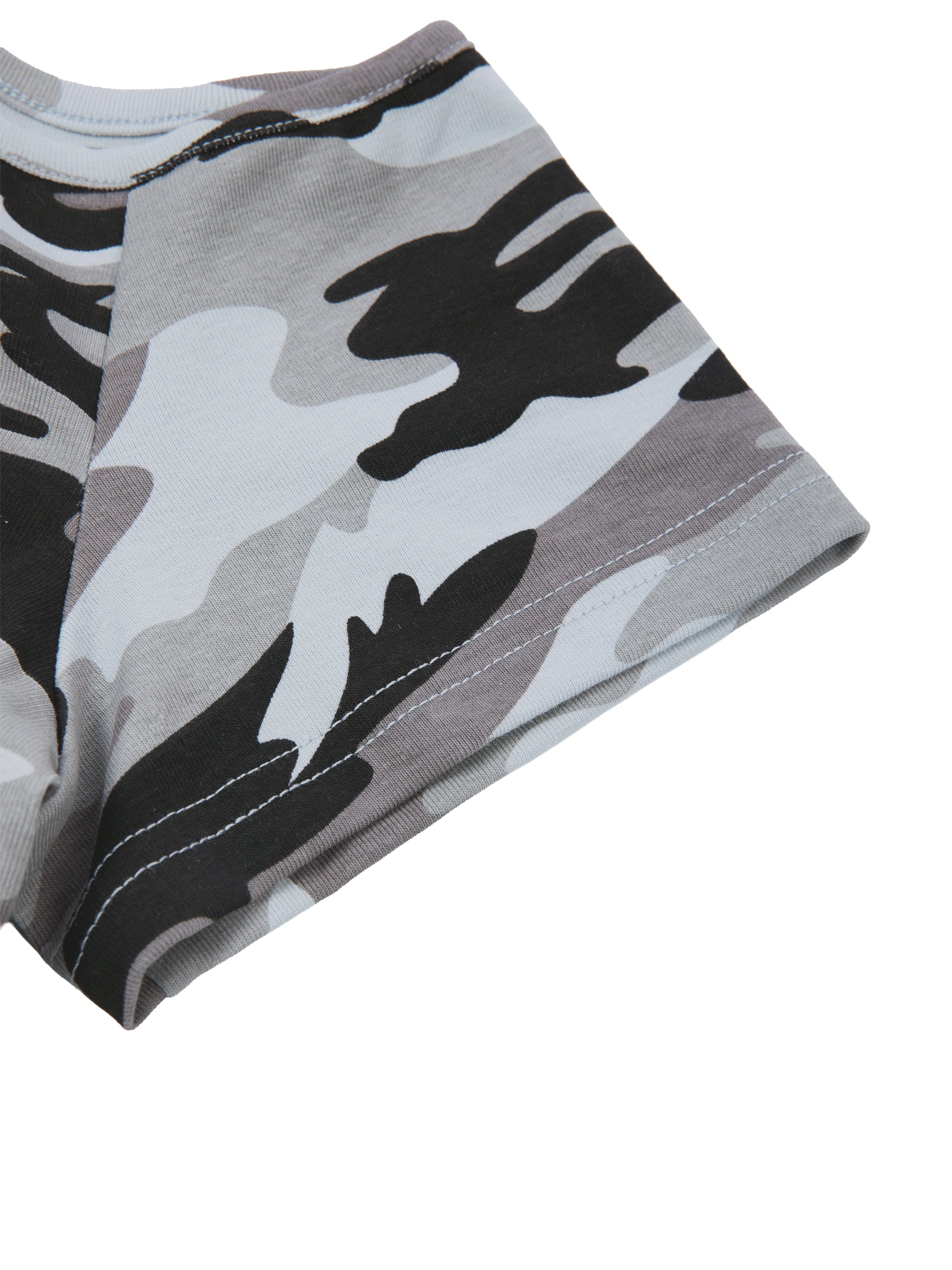 THE BLAST Women's Camo Off-Shoulder Crop T-Shirt