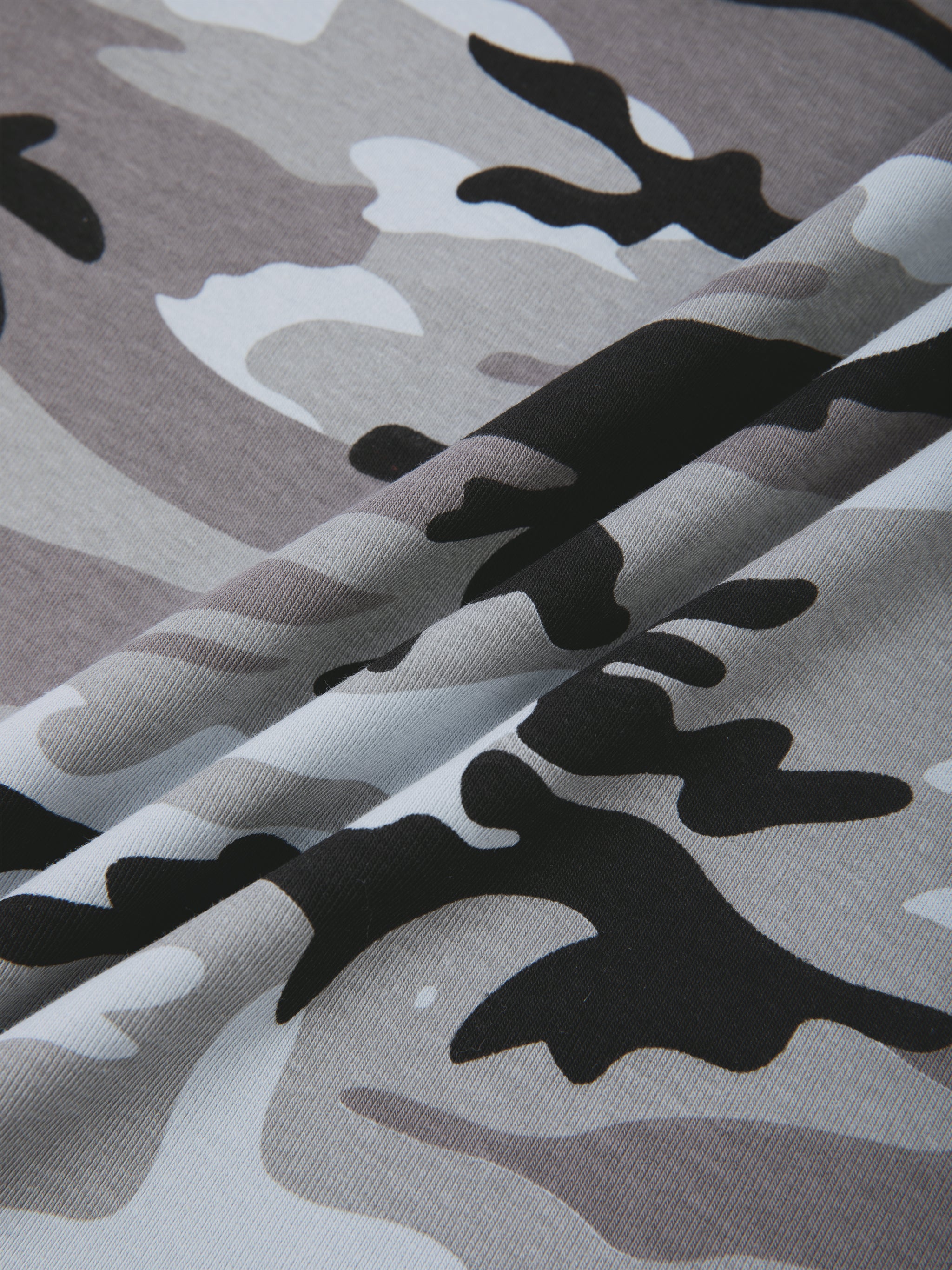 THE BLAST Women's Camo Off-Shoulder Crop T-Shirt